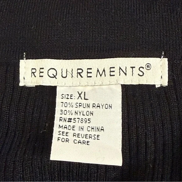 Requirements Black Ribbed Chain Cutout Top XL Long Sleeve - Picture 6 of 8